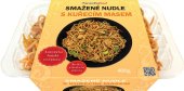 Nudle s kuřecím masem Nasiako food