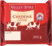 Sýr Cheddar Valley Spire